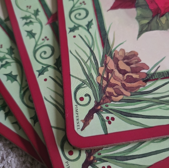 Christmas holiday poinsettia placemats, set of 4 - Picture 4 of 7